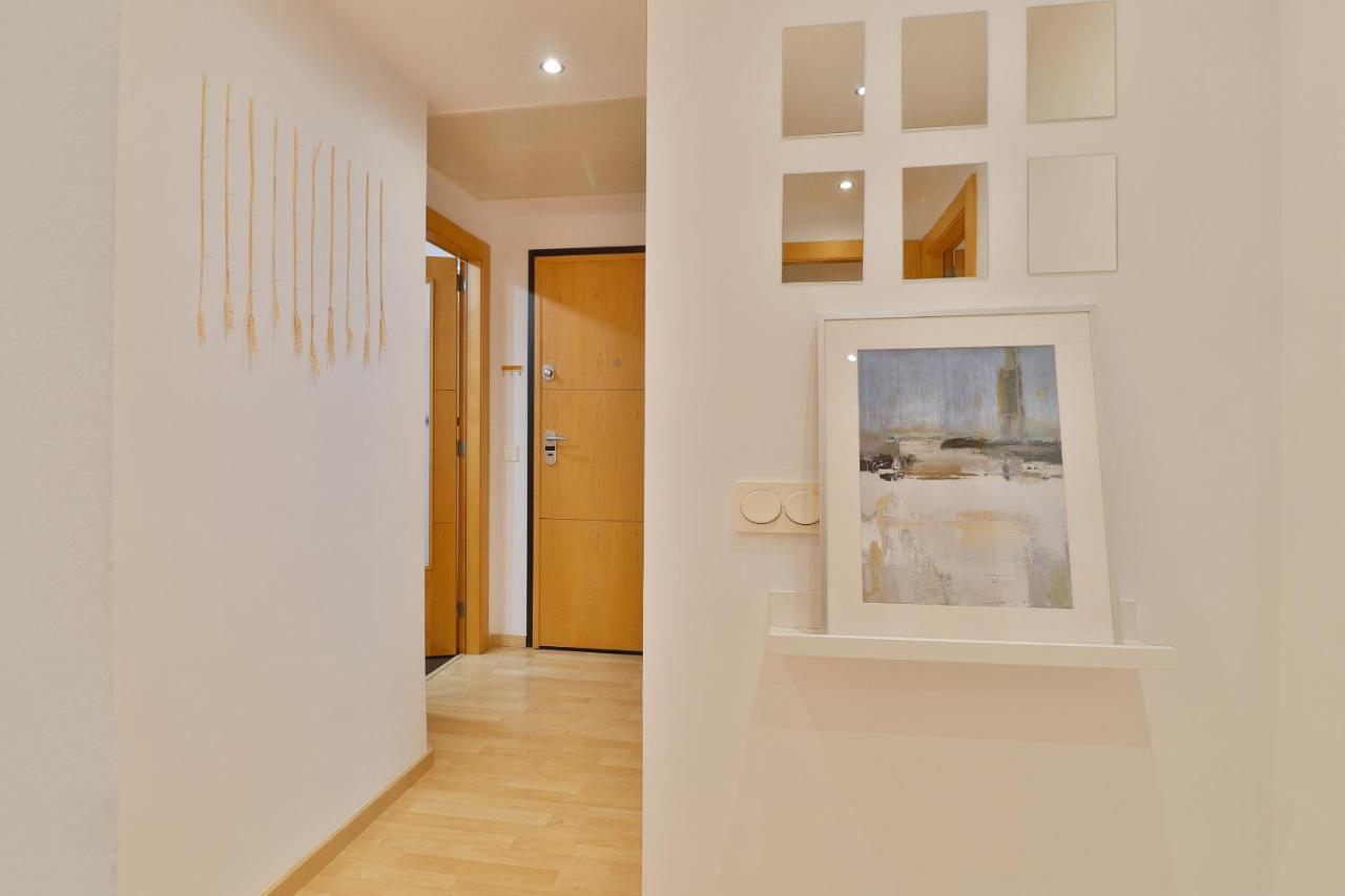 C13 Seaside Malaga With Pool And Parking Apartment Exterior photo